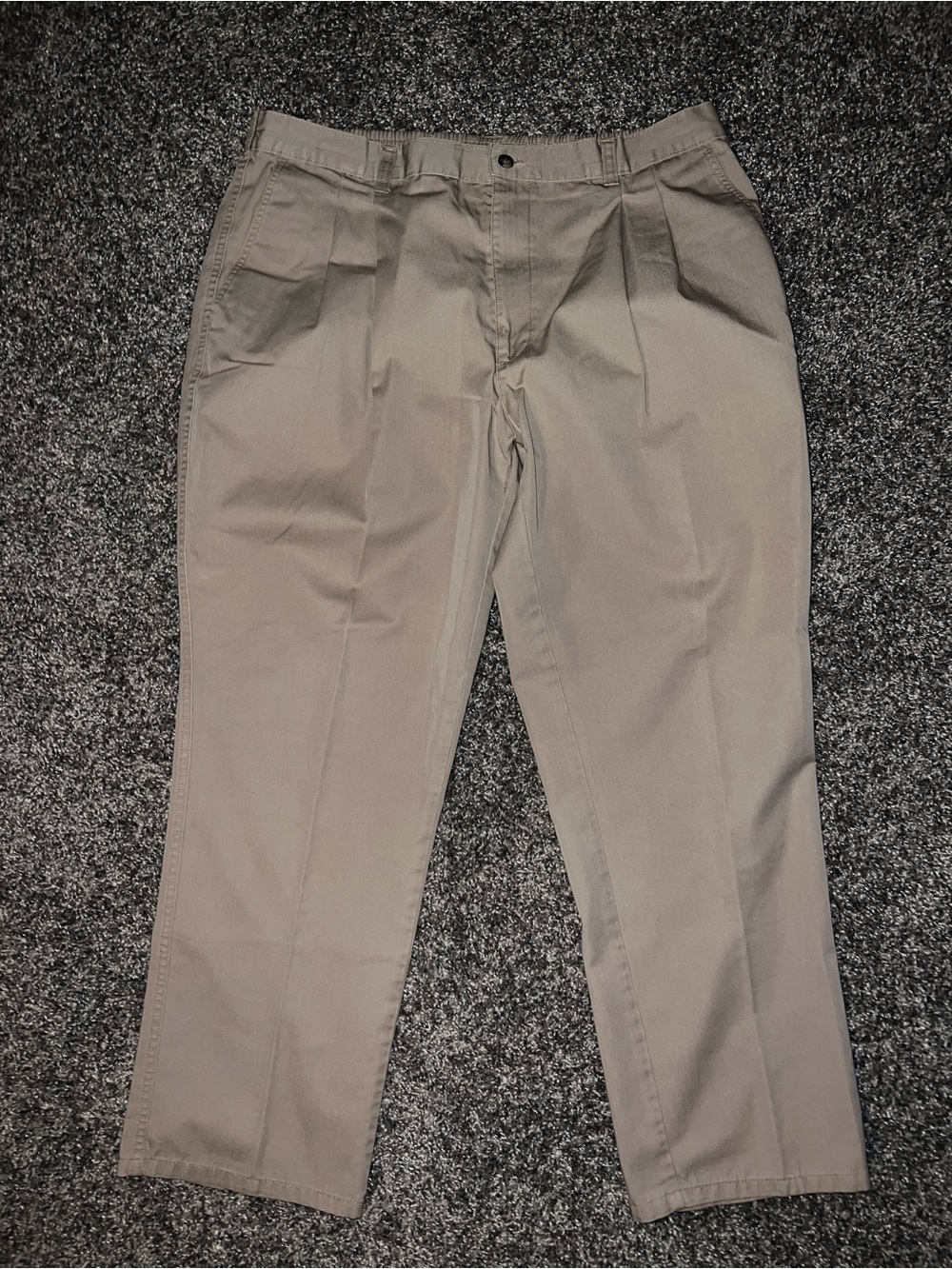 Puritan Men's Pleated Khaki Chinos - Light Tan